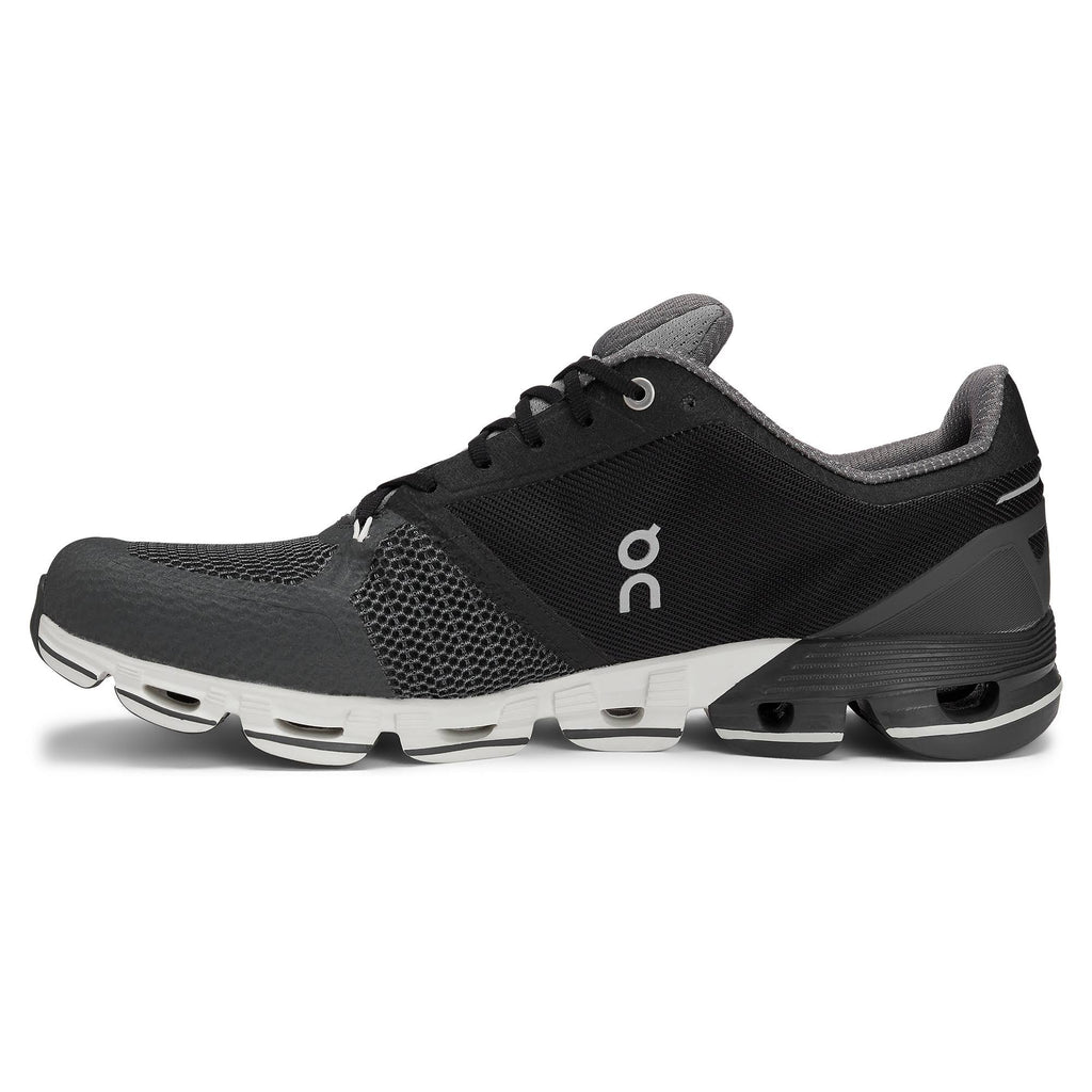 Men's Cloudflyer - Black/White, 7.5 H700