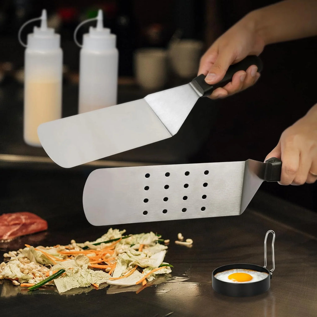 7 Pcs Griddle Accessory Set with Heat-Resistant Spatulas, Scraper, Squeeze Bottles, Egg Rings V8477