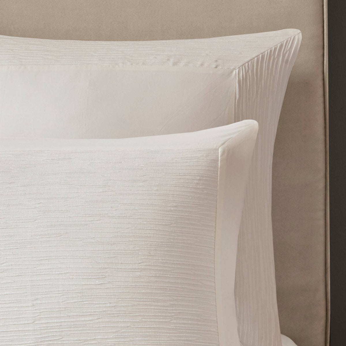 Cotton Blend Duvet Cover Set (White - King) X87936