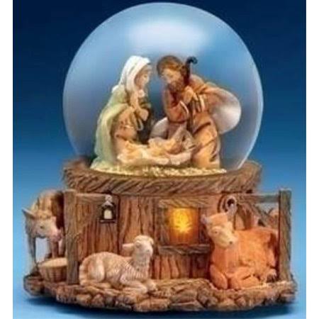 Musical Lighted Holy Family Glitterdome S3497