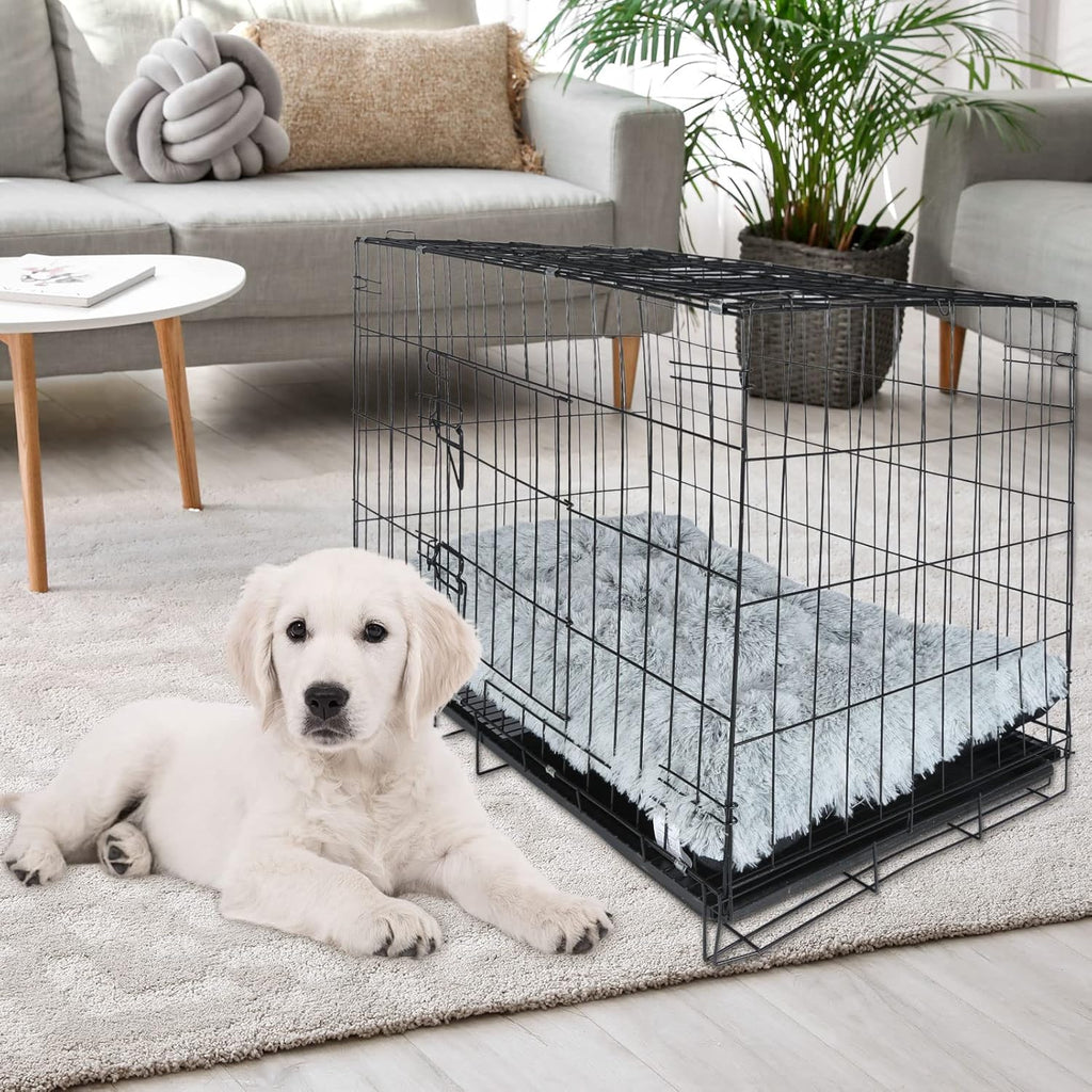 XL Plush Faux Fur Dog Bed with Waterproof Non-Slip Bottom C233250