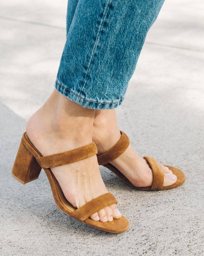Walnut Heel M6142