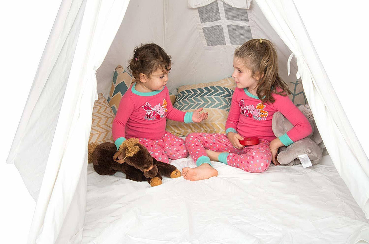 White Pine Wood Teepee Play House with Carry Case Q654607