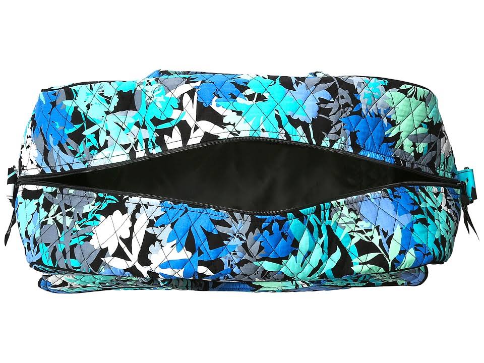 Camo Floral Traveler Bag A9646