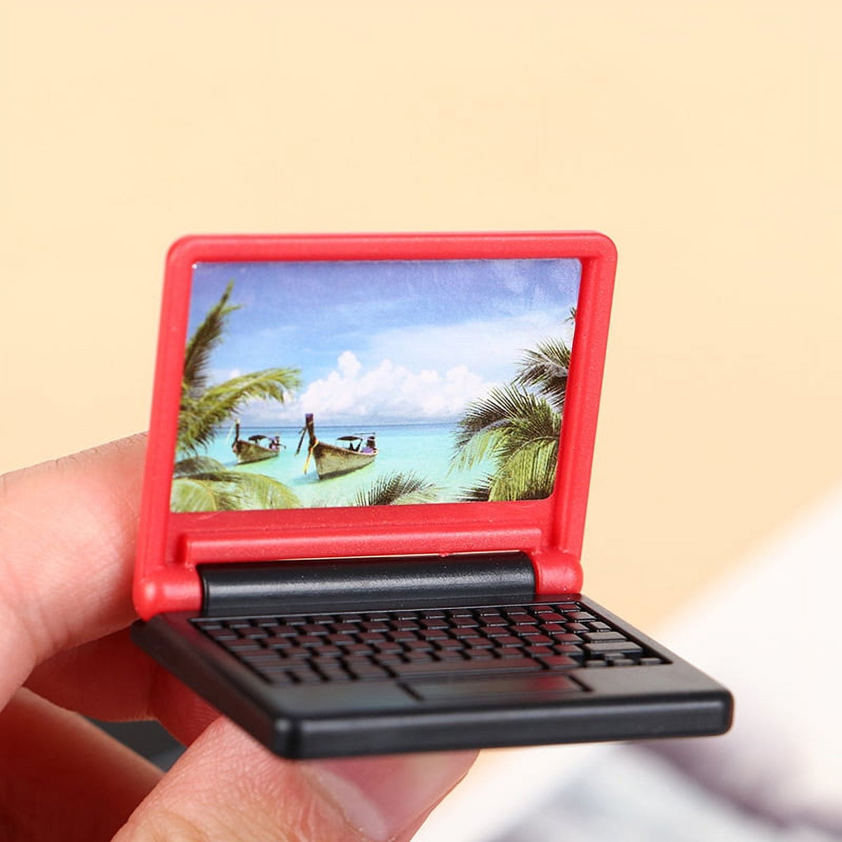 2pcs Dollhouse Miniature Modern Computer Furniture U2337