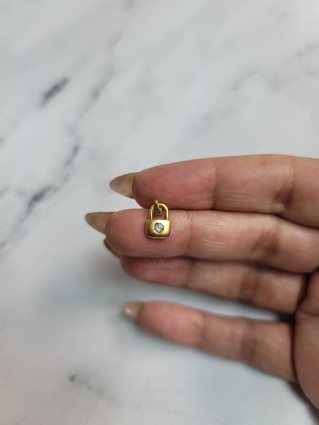 18k Yellow Gold Necklace U899