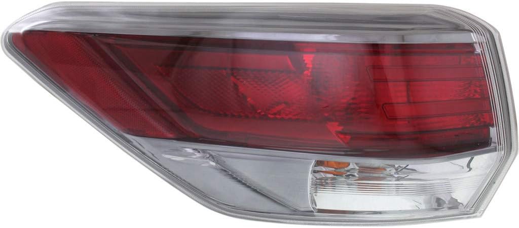 Tail Light Assembly Driver Side U32477