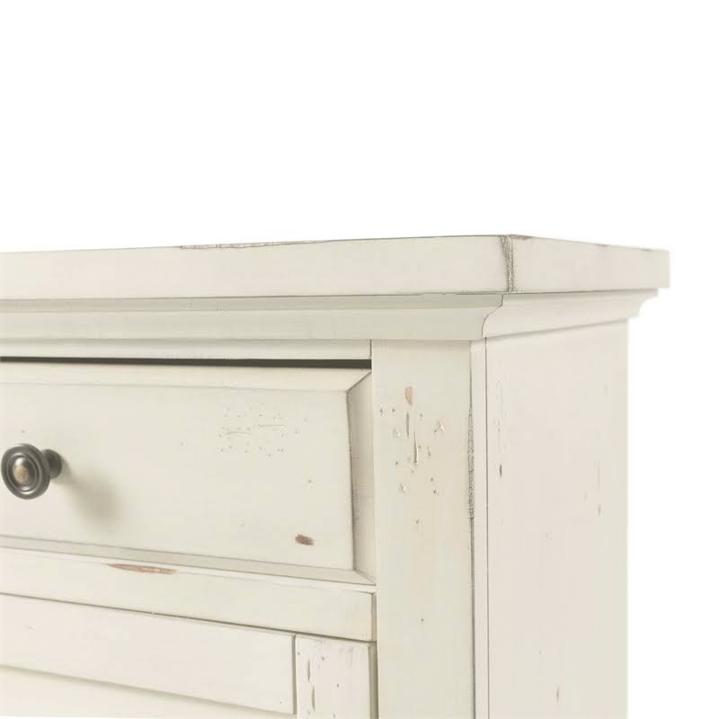 White Accent Chest K8186