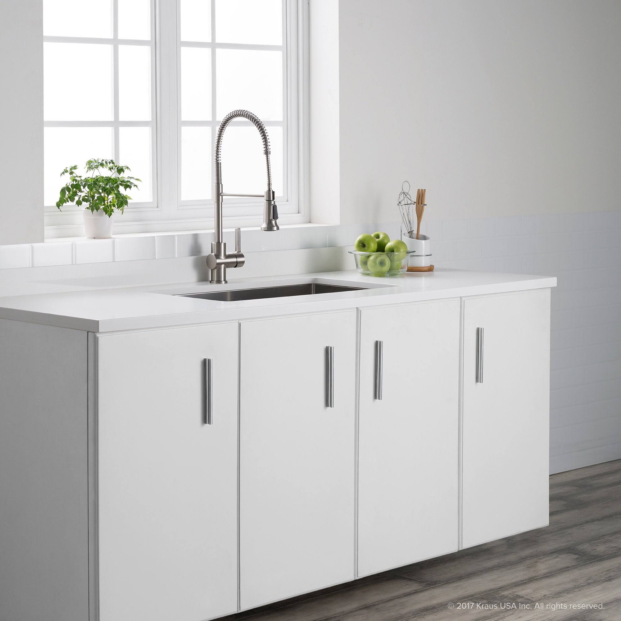 Brushed Gold & Matte Black Commercial Kitchen Faucet with Dual Function Sprayhead O220100