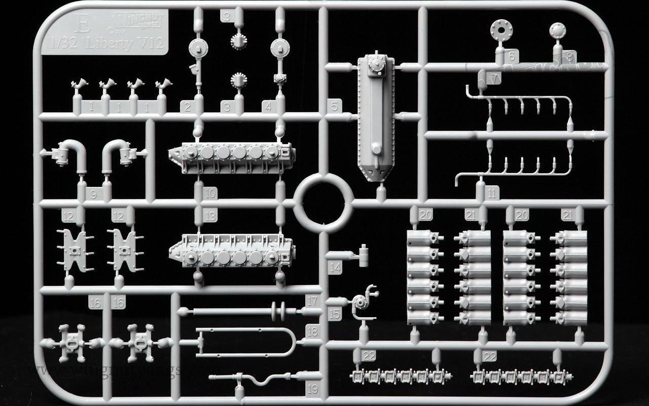 1/32 Scale Plastic Model Kit Z410