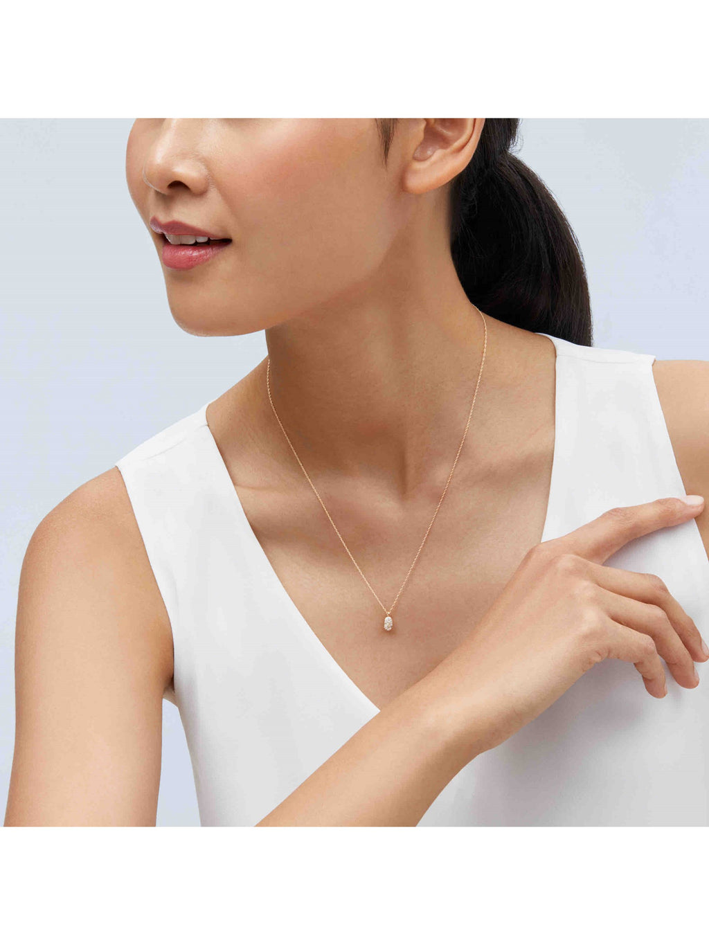 1/10 cttw Diamond Petite Oval Pendant Necklace in 10kt Yellow Gold, 18" P308