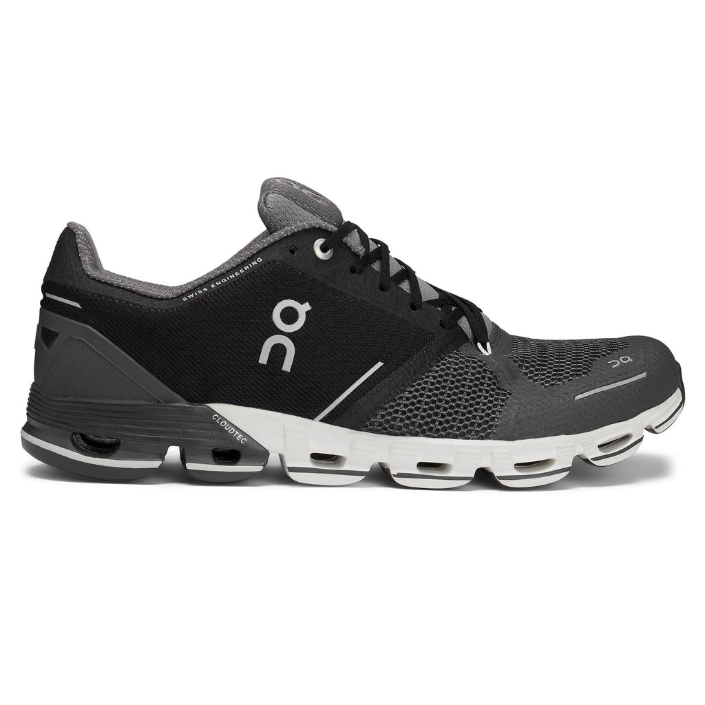 Men's Cloudflyer - Black/White, 7.5 H700