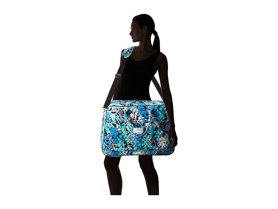 Camo Floral Traveler Bag A9646