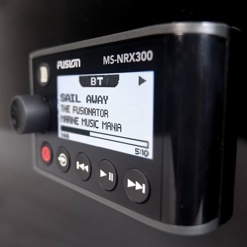 Marine Entertainment System with Wired Remote K35853