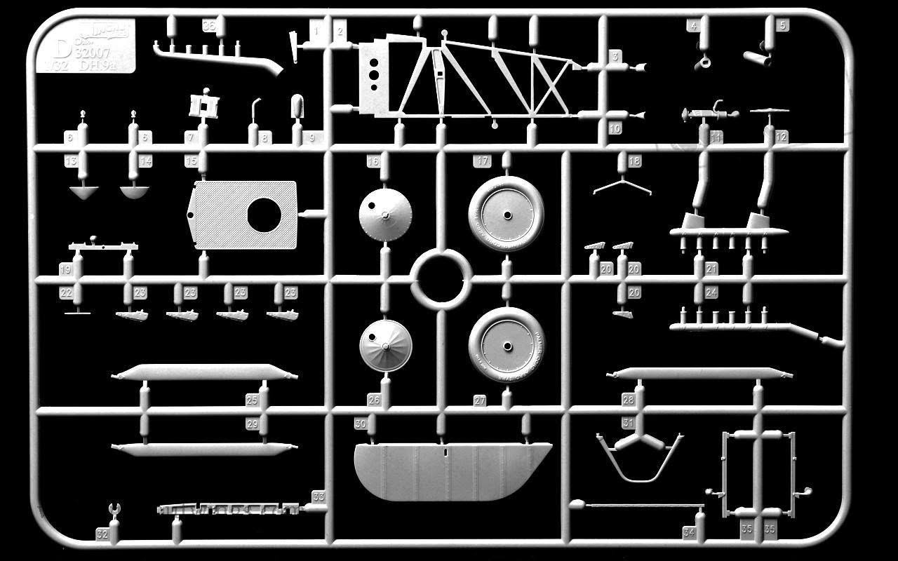 1/32 Scale Plastic Model Kit Z410