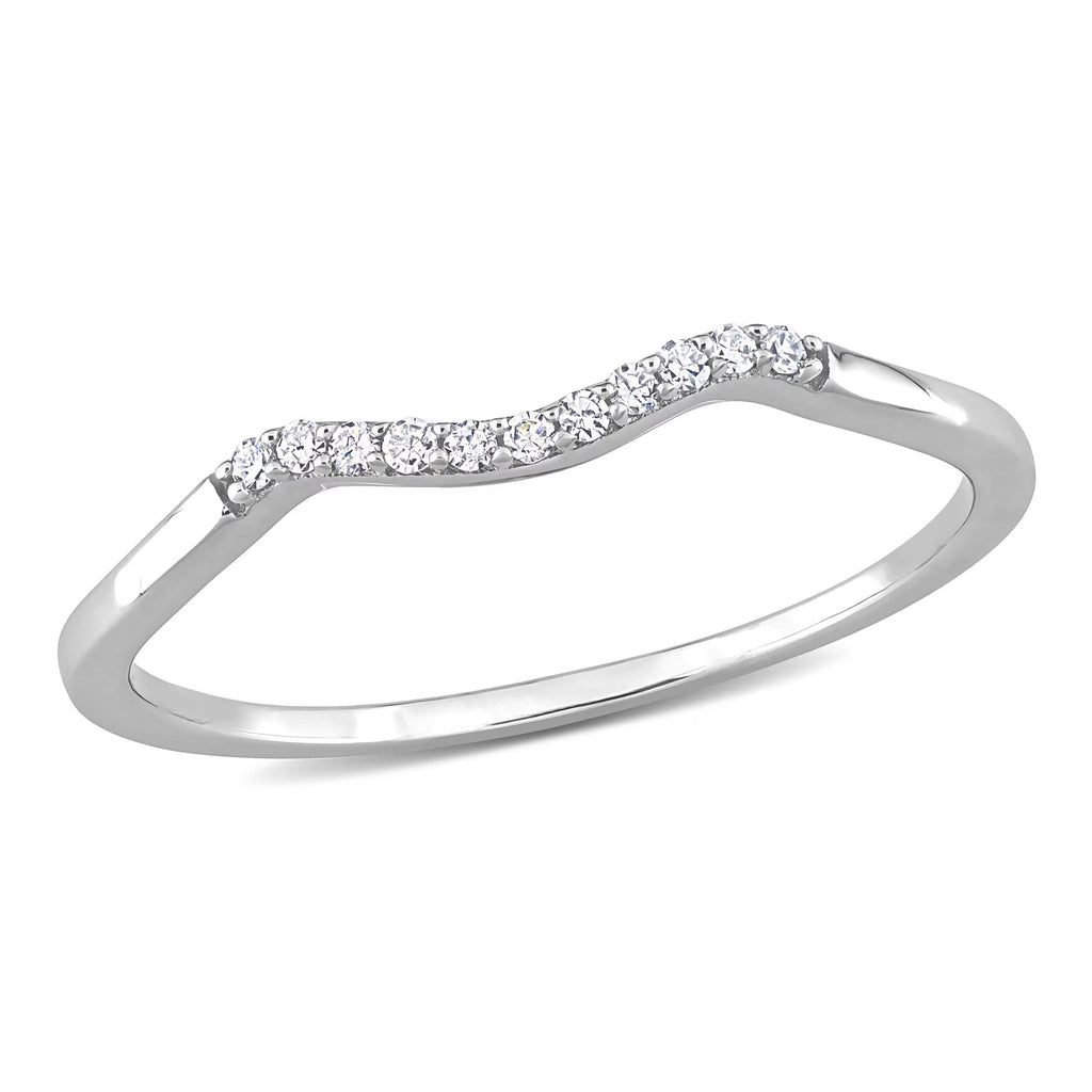 10kt White Gold Wavy Wedding Band with Shared Prong Setting I204