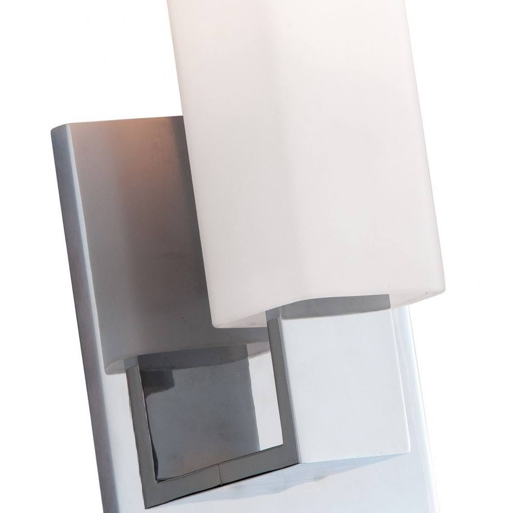 Polished Nickel 1 Light Bath Bracket Y33159