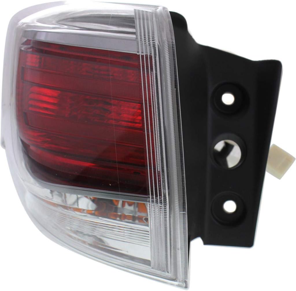 Tail Light Assembly Driver Side U32477