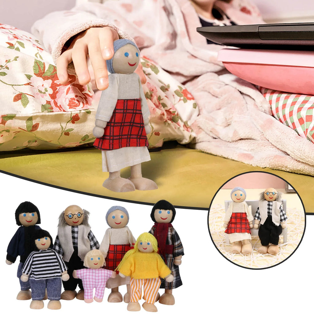 Wooden Dolls Family Playset Set of 7 D911368