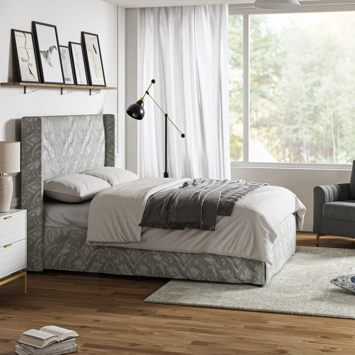King Upholstered Bed with Washable Slipcover G55092