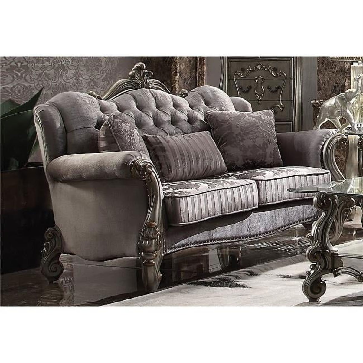 Velvet Loveseat with 3 Pillows H5967